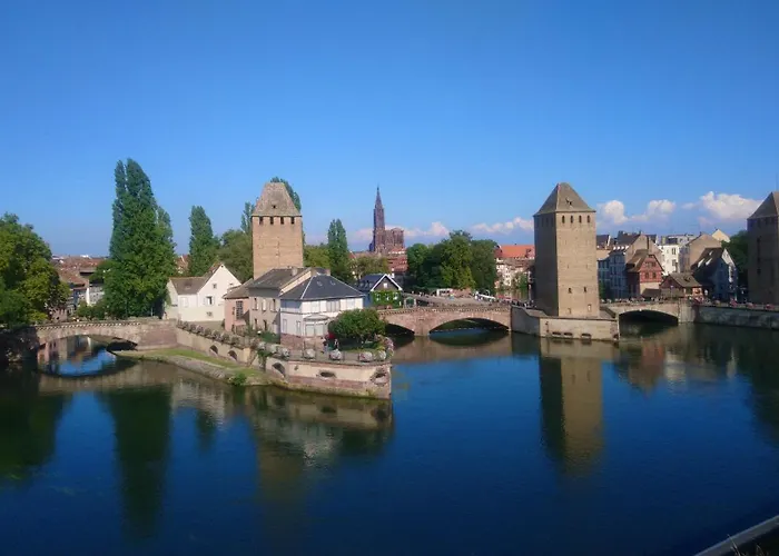 La Tour De L'Ill